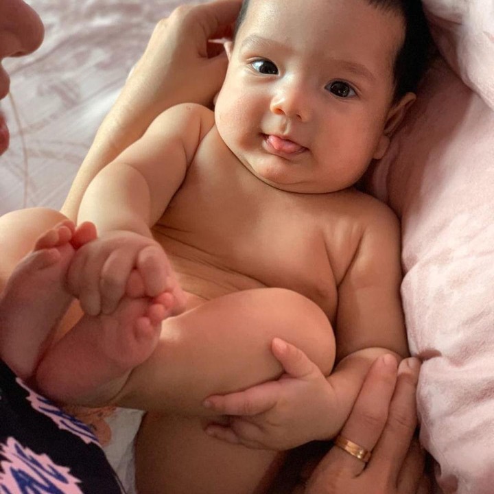 <p> Ibrahim lahir pada 11 September 2019. (Foto: Instagram @putriannesaloka)</p>