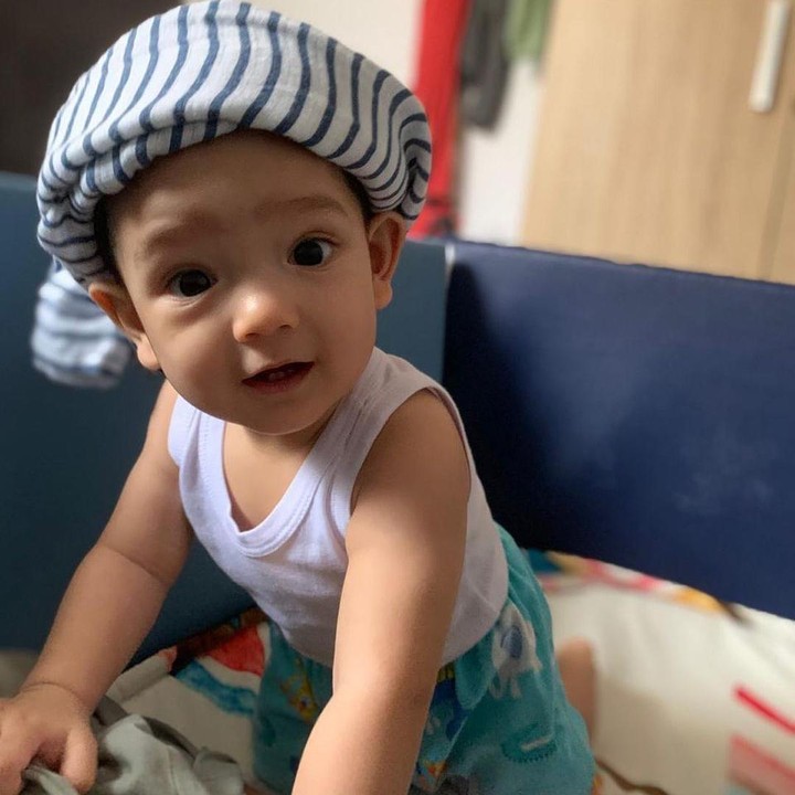 <p>Ibrahim memiliki darah Norwegia lho, Bunda. Darah tersebut ia dapat dari sang ibu yang merupakan keturunan Norwegia-Jawa. (Foto: Instagram @putriannesaloka)</p>