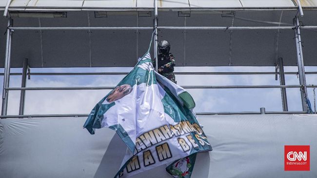 Heboh Pencopotan Baliho, Kenali Aturan Pajak Reklame DKI Aturan mengenai pajak baliho di DKI Jakarta diatur dalam Peraturan Daerah Nomor 12 Tahun 2011 tentang Pajak Reklame.