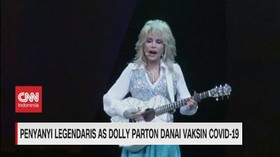 VIDEO: Penyanyi Legendaris Dolly Parton Danai Vaksin Covid-19