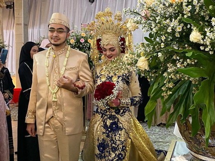 7 Potret Pernikahan Anak Habib Rizieq, Syarifah Najwa Shihab & Irfan Alaydrus