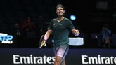 FOTO: Rafael Nadal ke Semifinal ATP Finals 2020 Rafael Nadal melangkah ke semifinal ATP Finals 2020 usai mengalahkan Stefanos Tsitsipas di O2 Arena, London, Kamis (19/11) malam waktu setempat.