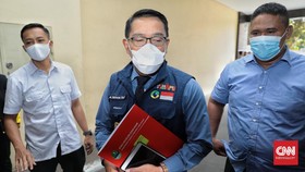 Diperiksa 1,5 Jam di Kasus Megamendung, RK Dapat 2 Pertanyaan
