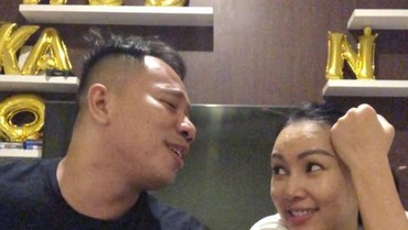 img-title Kalina Pacaran dengan Vicky, Deddy Corbuzier: Srimulat of The Day
