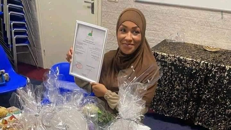 Ruby Jesiah Mesu Petinju Belanda Ruby Jesiah Mesu baru saja memeluk agama Islam