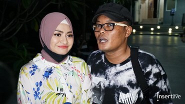 img-title Beda Pengakuan Sule & Keluarga Nathalie Holscher Soal Rumah Tangga