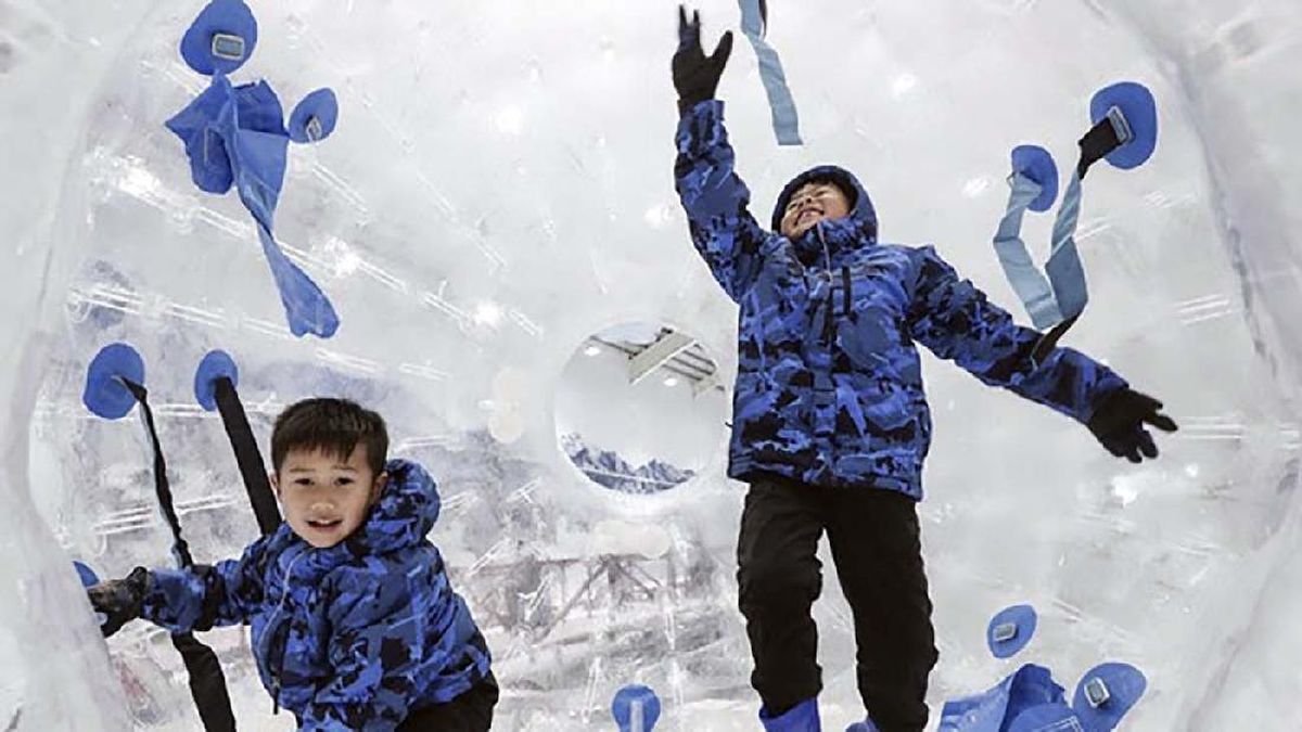 Yuk Main Salju Di Trans Snow World, Tiket Promo Mulai Rp98 Ribu