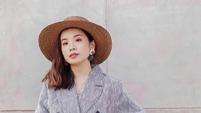 8 Inspirasi Fashion Korea ala Influencer Stevie Wong