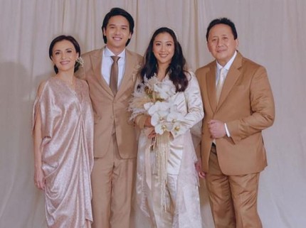 Terpopuler: Taman Rumah Minimalis, Pesona Ibunda Sherina Munaf Curi Perhatian