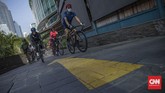 FOTO: Sensasi Bersepeda Menyusuri Rampa Spiral Gedung Parkir Bersepeda menjadi tren dan alternatif olahraga kala pandemi Covid-19. Banyak jalur yang menjadi incaran pesepeda, termasuk menyusuri rampa spiral gedung parkir.