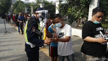 img-title 4 Pilihan Olahraga di Rumah untuk Jaga Kebugaran Tubuh