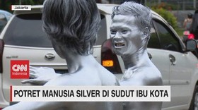 VIDEO: Potret Manusia Silver di Sudut Ibu Kota