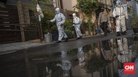 Klaster Massa Rizieq & Penyemprotan Disinfektan di Petamburan