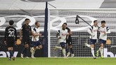 FOTO: Tottenham Hajar Man City, Kokoh di Puncak Liga Inggris Tottenham Hotspur menang 2-0 atas Manchester City pada lanjutan Liga Inggris dan tetap berada di puncak klasemen sementara.