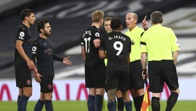 De Bruyne Tak Lagi Mengerti Aturan Handball Sepak Bola