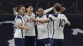 FOTO: Tottenham Hajar Man City, Kokoh di Puncak Liga Inggris Tottenham Hotspur menang 2-0 atas Manchester City pada lanjutan Liga Inggris dan tetap berada di puncak klasemen sementara.