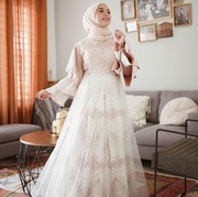 Tren 2021, 6 Model Dress Cantik untuk Hijabers Kondangan