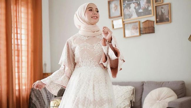 Tren 2021 6 Model Dress Cantik Untuk Hijabers Kondangan