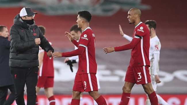 Liverpool tengah dirundung masalah lini depan jelang versus Manchester United di Piala FA, namun Jurgen Klopp diprediksi merombak susunan tim.