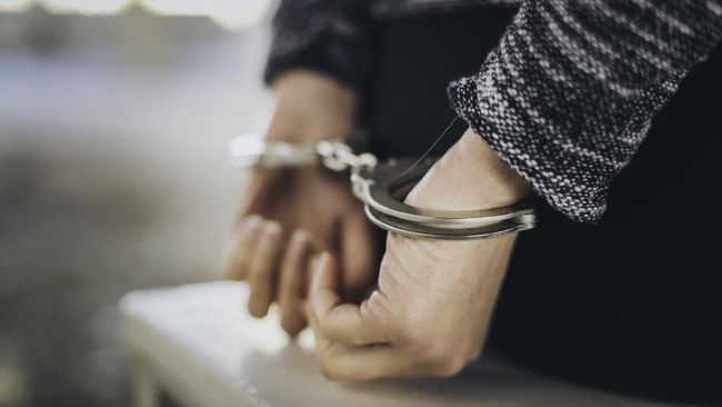 Interpol fugitive in Canadian fraud case arrested in Bali