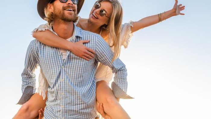 Ingin Membuat Pasangan Menjadi Lebih Romantis dan Dekat? Cobalah Ide Kencan Ini