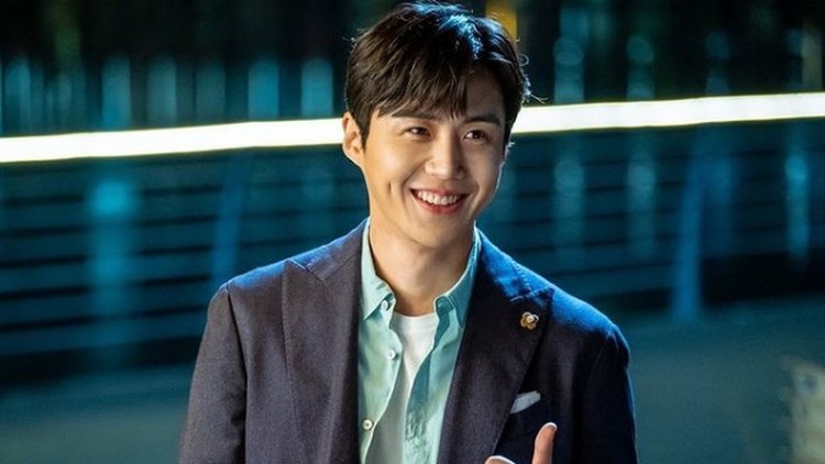 Kim Seon Ho pemeran Han Ji Pyeong dalam drama Korea Start-Up