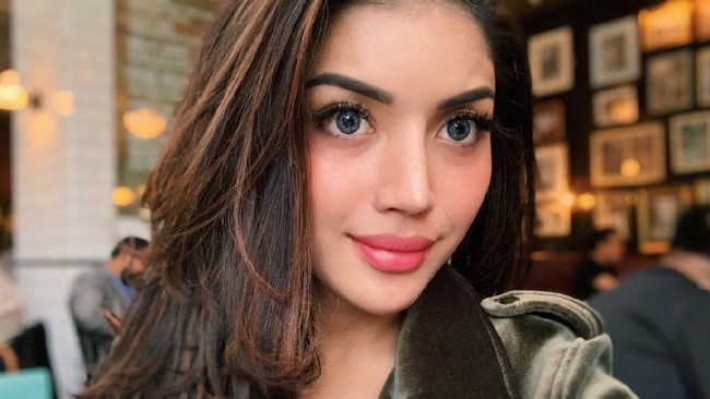 Kapolres Pelabuhan Tanjung Priok mengatakan tes urine dari selebritas Millen Cyrus menunjukkan positif menggunakan narkoba.