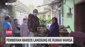 VIDEO: Pemberian Bansos Langsung ke Rumah Warga