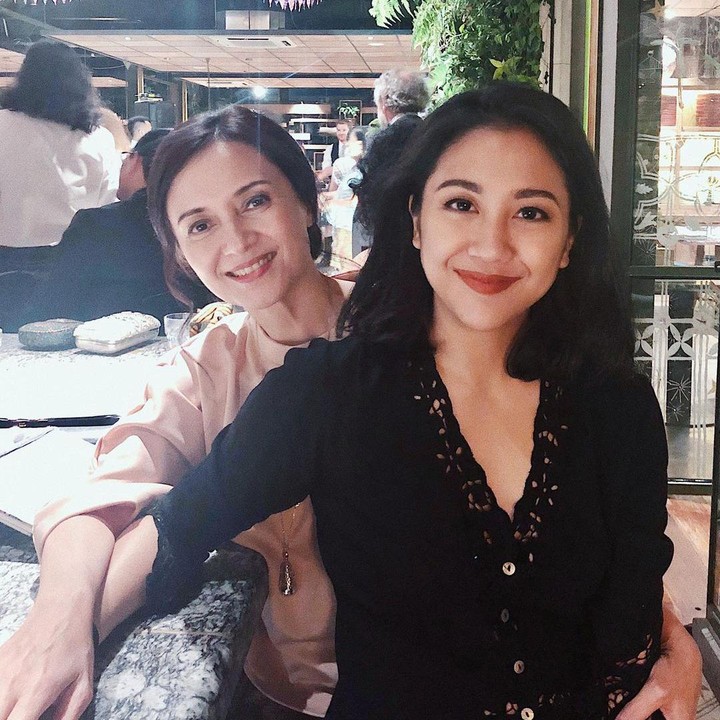<p>Dalam beberapa kesempatan, ibu, dan anak ini sering menghabiskan waktu bersama. (Foto: Instagram @sherinasinna)</p>