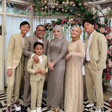 Anak Sule Khawatir soal Kehamilan Nathalie Holscher, Kenapa?