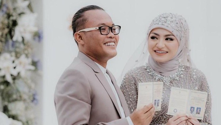 Sule dan Nathalie Sule dan Nathalie