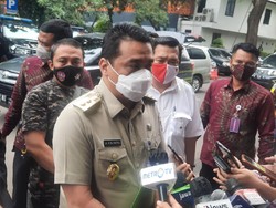 Antisipasi Lonjakan Pasien COVID-19, DKI Tingkatkan Ketersediaan Rumah Sakit