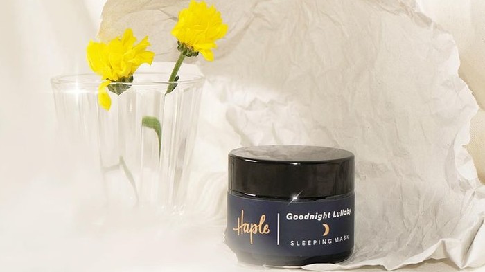 8 Sleeping Mask Lokal untuk Kulit Glowing Check!