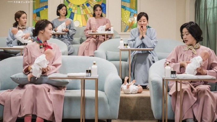 Drama Birthcare Center, Ketika Para Wanita Belajar Jadi Ibu