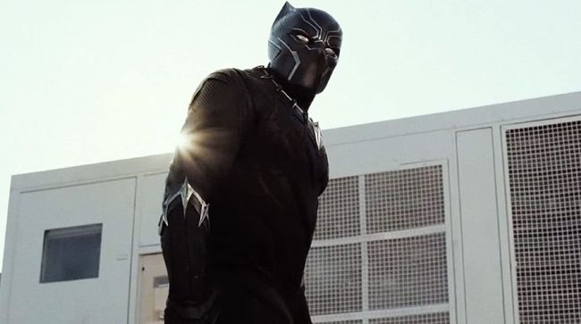 Sebuah video berdurasi singkat yang memperlihatkan set syuting Black Panther: Wakanda Forever atau Black Panther 2 beredar di media sosial.