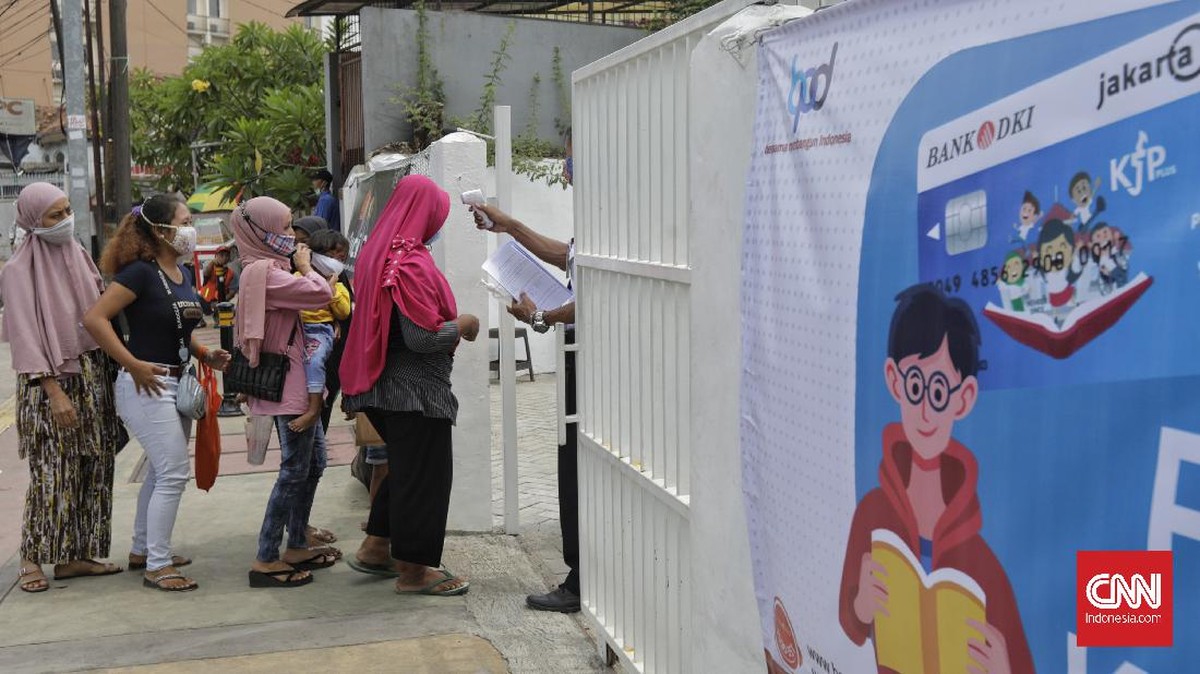 FOTO: Penyaluran KJP Tahap Dua