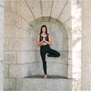 Gerakan Yoga untuk Mengatasi Sakit Punggung Akibat Terlalu Lama Duduk