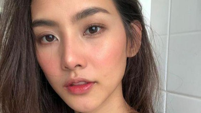 Teknik Makeup Contour Blush, Bisa Perlihatkan Rona Blush On Saat Menggunakan Masker