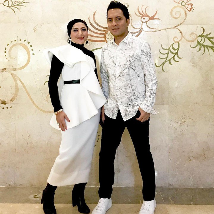 <p>Duo penyanyi Fatur dan Nadila sempat sangat populer di akhir era 90-an, Bunda. (Foto: Instagram @fatursinger)</p>