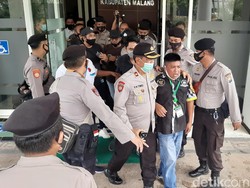 Minta Paksa Barang Bukti di Kejari Malang, Anggota GMBI Digiring Keluar Polisi