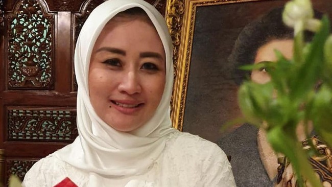 Selain istri Edhy Prabowo, Iis Rosita Dewi, hari ini KPK memanggil 10 saksi lain untuk mendalami kasus dugaan korupsi dalam izin ekspor benur.