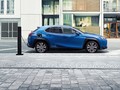 Mobil Listrik Lexus UX 300e Masuk RI, Harga Rp1,245 M