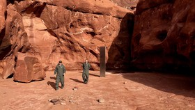 Tonggak Misterius di Gurun AS Terungkap di Google Earth