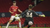 FOTO: Balas Dendam Manis Manchester United Manchester United sukses membalas kekalahan 1-2 melawan Istanbul Basaksehir dengan skor meyakinkan 4-1 di matchday keempat Liga Champions.