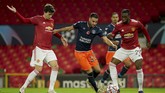 FOTO: Balas Dendam Manis Manchester United Manchester United sukses membalas kekalahan 1-2 melawan Istanbul Basaksehir dengan skor meyakinkan 4-1 di matchday keempat Liga Champions.