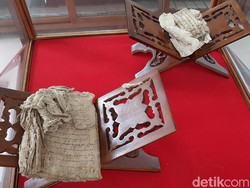 Tombak-Keris Ratusan Tahun di Banyumas Dulunya Dicuci-Digelar Pengajian
