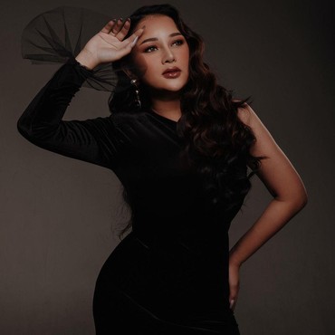 Jelang Setahun Glenn Meninggal, Mutia Ayu Bahas Kenangan hingga Pelakor