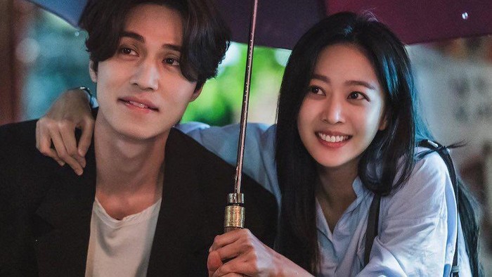 Ramalan Zodiak Hari Ini: Cancer Dia Butuh Kelembutan, Scorpio Jangan Pancing Emosi!