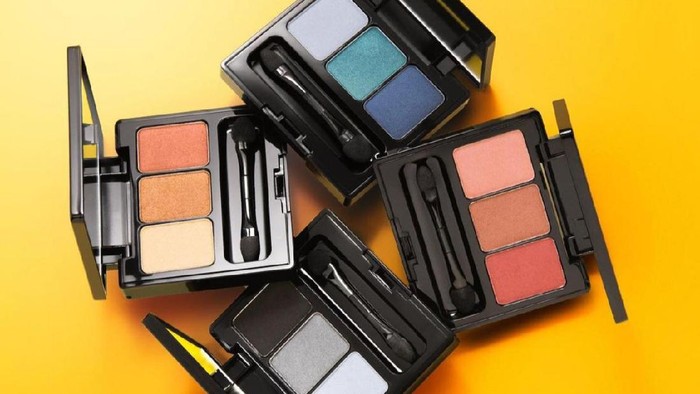 Rekomendasi Eyeshadow Palette dengan 3 Warna Kece