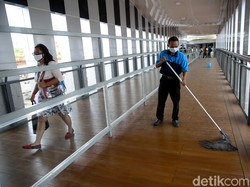 Sempat Ditutup karena Rusak, JPO Senen Sudah Dibuka Malam Ini